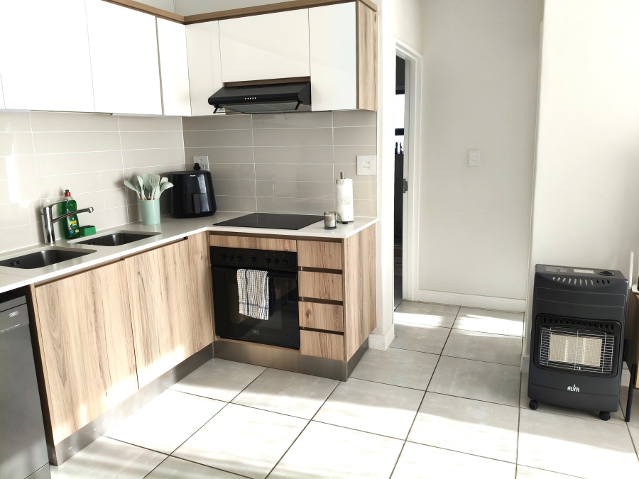 1 Bedroom Property for Sale in Paardevlei Western Cape
